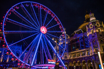 ferris wheel at night