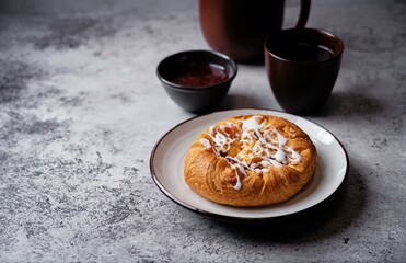 Wall Mural - Puffed cake with raspberry jam, vanilla custard cream and almonds