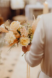 Fototapeta Paryż - Le bouquet de fleurs de la mariée