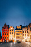 Fototapeta Miasto - Stockholm, Sweden. Famous Old Colorful Houses, Swedish Academy and Nobel Museum In Old Square Stortorget In Gamla Stan. Famous Landmarks And Popular Place