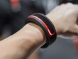 Smart wristband that vibrates to remind you of daily goals tracks progress