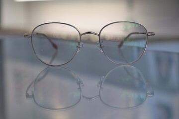 Poster - glasses on a table