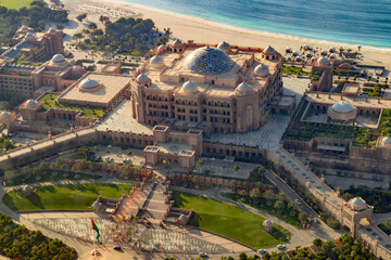 Wall Mural - United Arab Emirates - Abu Dhabi - Sunset over Emirates Palace