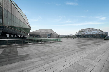 Leinwandbilder - The appearance of modern buildings in empty squares and science museums