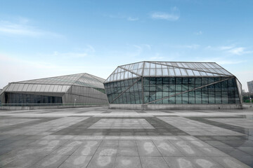 Leinwandbilder - The appearance of modern buildings in empty squares and science museums