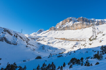 winter hikes in switzerland are always a good opportunity to see the beauty of the snowy mountains