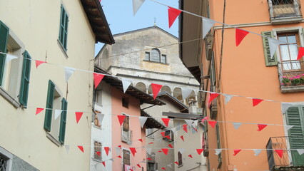 Wall Mural - La chiesa di San Giorgio a Bagolino in provincia di Brescia, Lombardia, Italia.