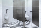 Fototapeta Nowy Jork - urban design men restroom