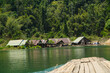 Traditionelles Fischerdorf Asien Thailand am See