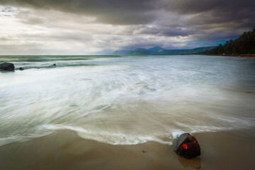 Canvas Print - Seascape Long Exposure in North Queensland, Australia