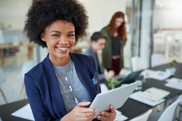 Poster - Business, woman and portrait with tablet in office or smile for creative research, schedule and planning. Entrepreneur, boardroom and online article for digital project, communication and web search
