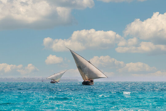 Fototapete -  - Indian Ocean, a characteristic fishing boat, Jambiani area, Zanzibar, Tanzania	