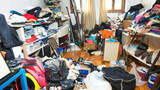 Fototapeta Konie - Hoarder's apartment full of old obsolete stuff