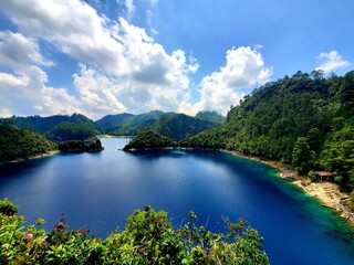 Wall Mural - Lakes of Montebello, Chiapas, Mexico