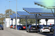 Panneau solaire parking Hypermarché