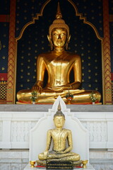 golden buddha statue