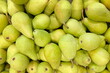 mucchio di pere al mercato, pile of pears at the market