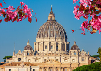 Canvas Print - St. Peter's basilica dome and Egyptian obelisk on St. Peter's square in spring, Vatican