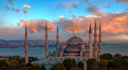 Wall Mural - The Sultanahmet Mosque (Blue Mosque)  - Istanbul, Turkey