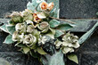Bouquet of flowers in a cemetery. Bouquet de fleur dans un cimetière. Cimetière monumental, Milan - Italie