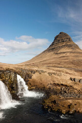 Wall Mural - landscape of waterfall at Kirkjufell in Iceland at autumn