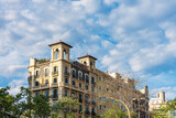 Fototapeta Pomosty - Historische Gebäude in der Stadt Barcelona, Spanien