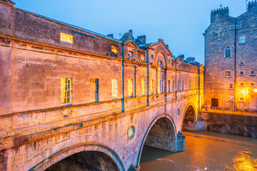 Poster - Pulteney Bridge spanning the River Avon, in Bath England