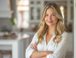 © Stitch - Pretty woman realtor against the background of an apartment in light colors, flat rent