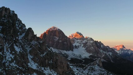 Wall Mural - sunset in the mountains