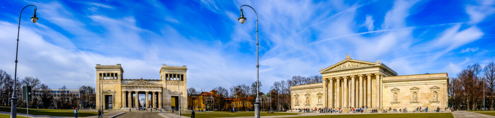 Wall Mural - famous glyptothek at the koenigsplatz in munich