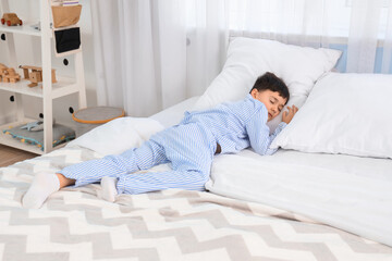 Wall Mural - Cute little boy sleeping in bedroom