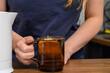 Herbata ekspresowa zalana wodą zaparzana na odchudzanie 