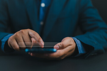 Leinwandbilder - SEO, Search engine optimization, Data search technology concept. Businessman use smartphone with search bar on virtual screen.