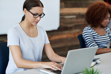 Leinwandbilder - Business woman, laptop and typing in office for company project, writing email and working online. Female person, technology or pc at desk job for internet website, planning or research collaboration