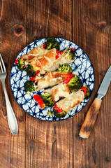 Poster - Meat rolls with broccoli and pepper.