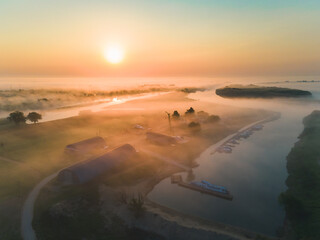 Wall Mural - sunrise at the beach