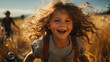 Une petite fille joue sur le terrain, entourée de bulles et de sourires sur son visage. Le soleil brille derrière elle alors qu'elle court à travers les champs de blé. Elle a les cheveux longs flottan