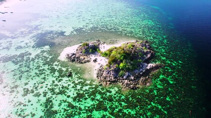 Canvas Print - Bird's eye view of the island,Islands and diving spots near Koh Lipe