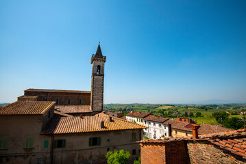 Canvas Print - Town of Vinci - Italy