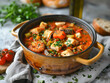 Bouillabaisse provençale, exemple de soupe de poissons typique du sud de la France, gastronomie française aux fruits de mer