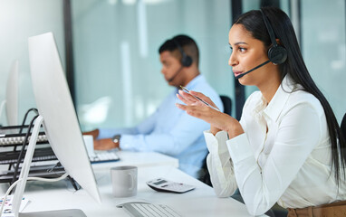 Aufkleber - Computer, callcenter and woman with phone call, headset and sales consultant in customer service conversation. Lead generation, telemarketing and virtual assistant with advice at help desk office.