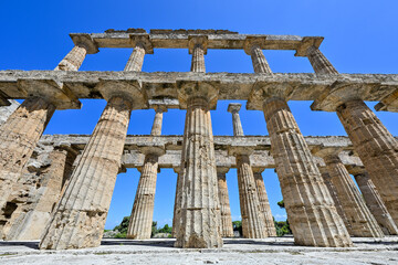 Canvas Print - Temple of Hera II - Paestum, Italy