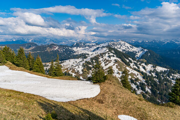 Wall Mural - Beautiful mountain tour in spring to the Siplingerkopf from Balderschwang in the Allgau