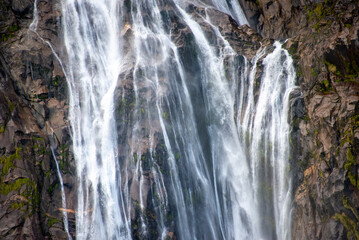 Sticker - Bowen Falls in Milford Sound - New Zealand