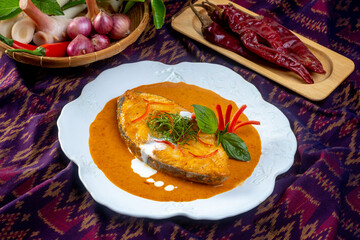 Wall Mural - Deep-Fried King Mackerel with Choo Chee Curry.