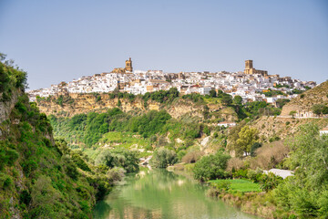 Wall Mural - Aerial view of Arcos de la Frontera, Andalusia