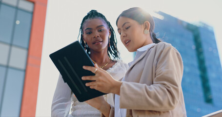 Aufkleber - Outdoor, business people and women with a tablet, typing and connection with network, cooperation and social media. Manager, coworkers and employees with technology, collaboration and digital app