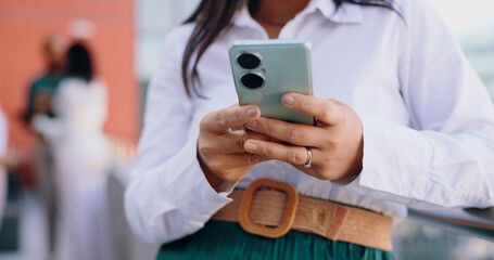 Aufkleber - Hands, business and woman with a cellphone, typing and connection with network, digital app or social media. Person, closeup or worker with smartphone, technology or mobile user with email or contact