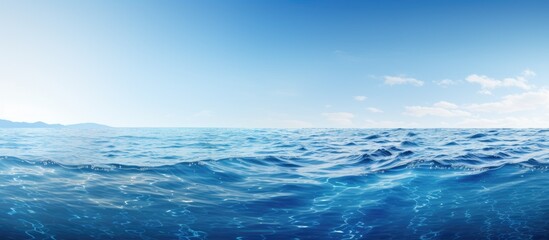 Leinwandbilder - A serene copy space image featuring a stunning and uncomplicated water backdrop