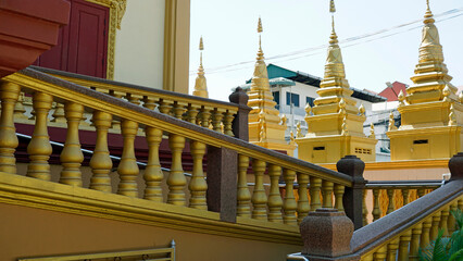 Wall Mural - monastry in phnom penh